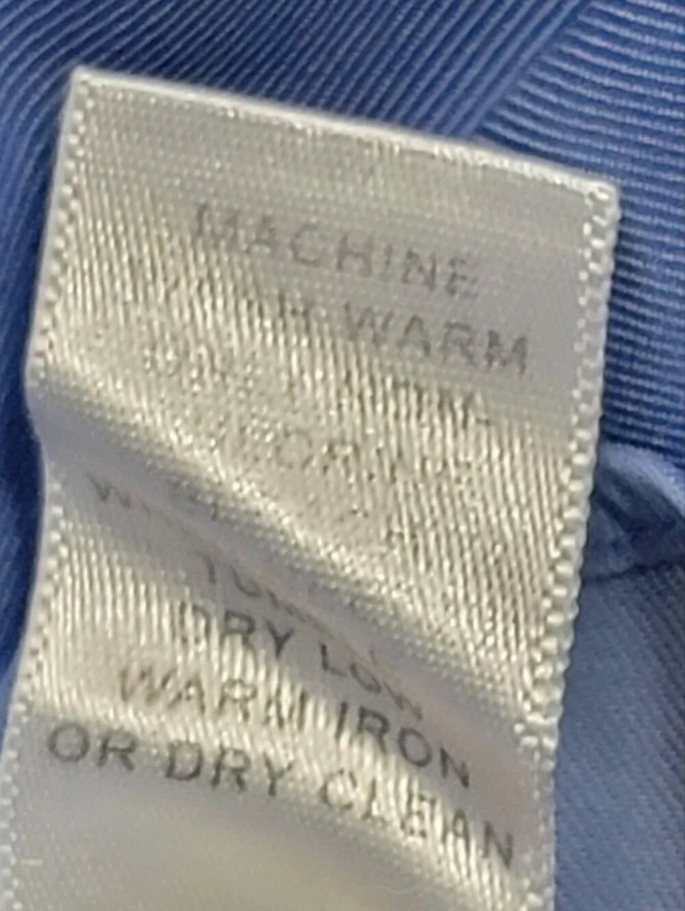 Banana Republic men's blue button down dress shirt size large neck 16-16 1/2 in